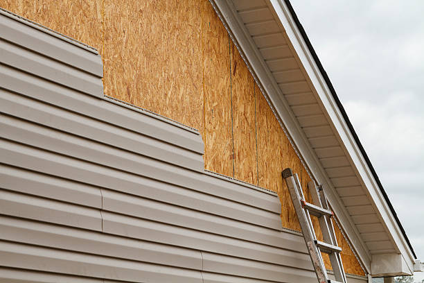 24/7 Emergency Siding Replacement experts in Central, SC